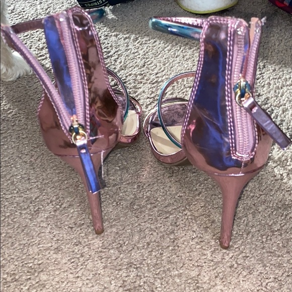 Bebe heels - Picture 3 of 6